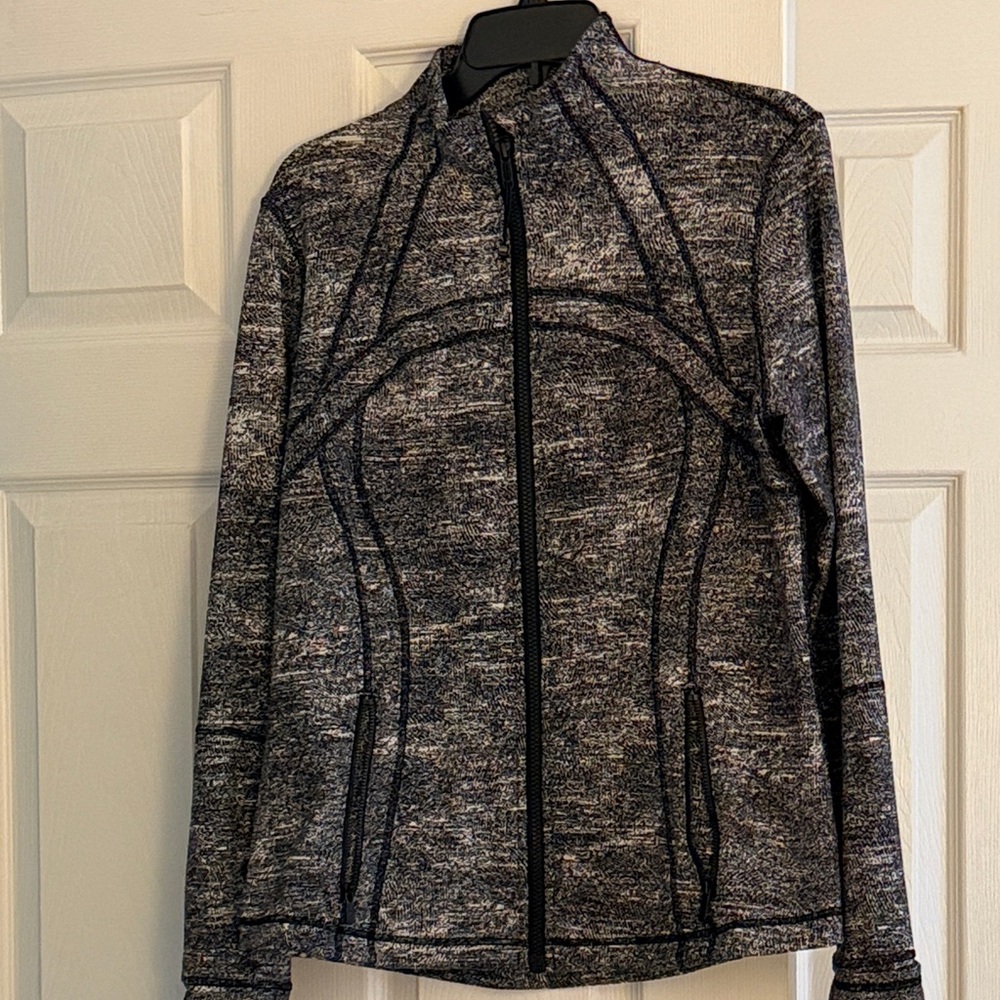 Lululemon Define Jacket Black and White